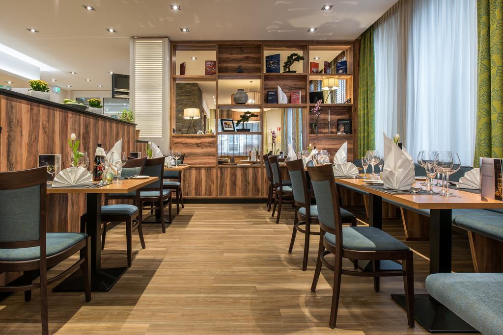 Akzent Hotel Koehler Гисен Экстерьер фото