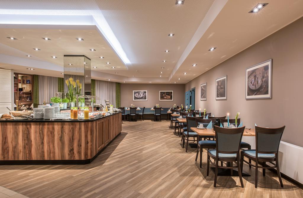 Akzent Hotel Koehler Гисен Экстерьер фото