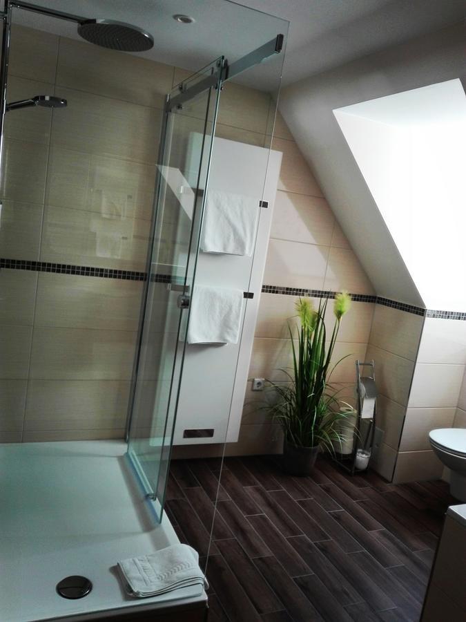 Akzent Hotel Koehler Гисен Экстерьер фото